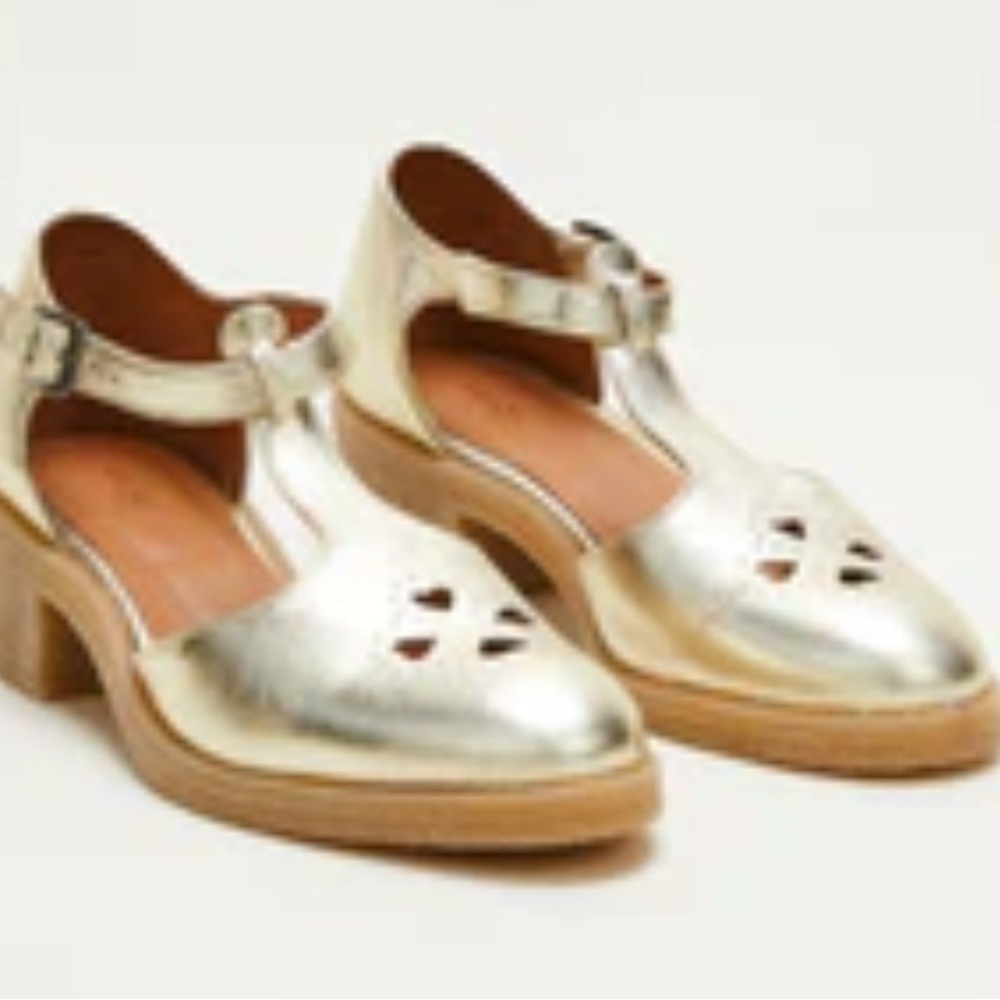Balzac Paris Metallic Mary Jane’s Size 42